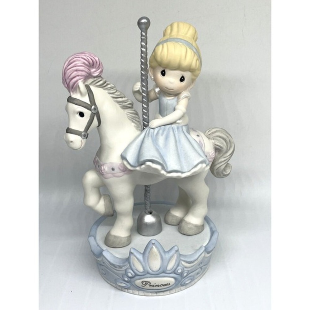 Precious Moments Disney Showcase Cinderella Love‎ Always Comes Around NEW